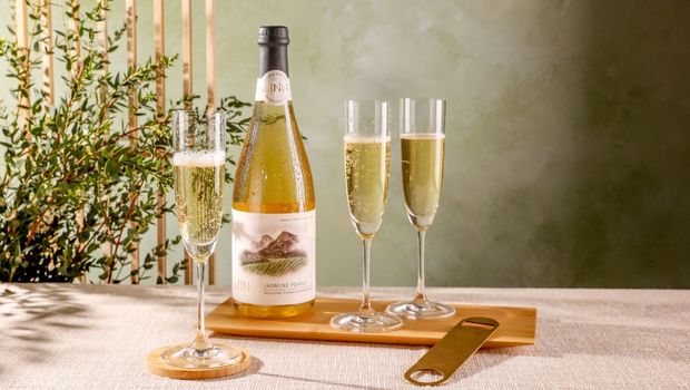 How We Made Our First Ever Sparkling Tea – Jing Tea